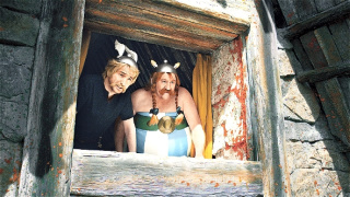 Asterix a Obelix v službách Jej Veličenstva